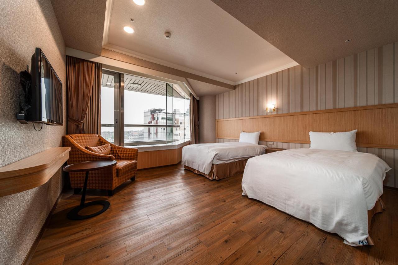 Fish Hotel-Pingtung מראה חיצוני תמונה