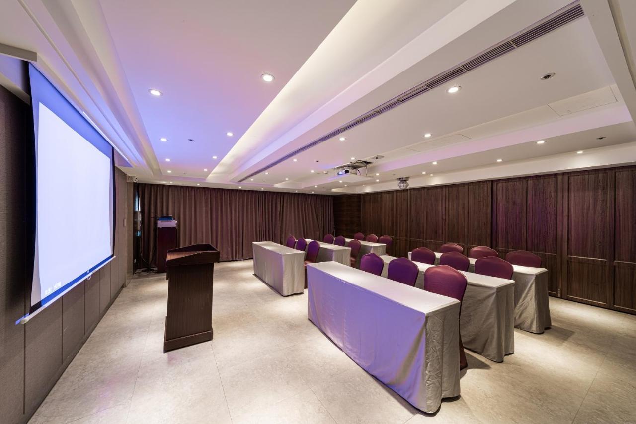Fish Hotel-Pingtung מראה חיצוני תמונה